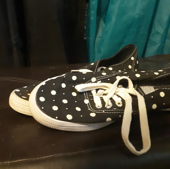 Floral canvas shoes - Picture 2 of 2